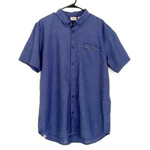 VANS Men’s Button Down Short Sleeve Pocket Shirt